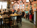 V pivovarské restauraci v Třebonicích (rok 2022).jpg